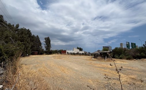 Terreno a Katō Polemidia, Distretto di Limassol, Cipro 1