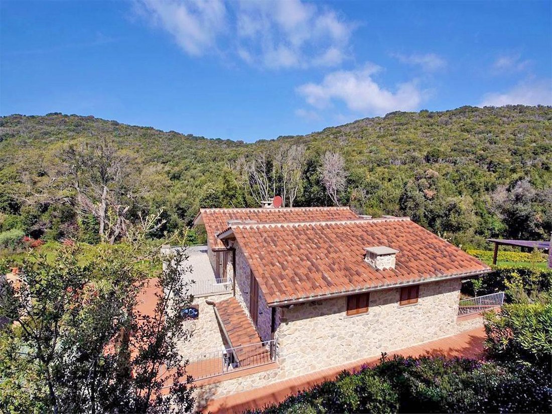 House in Punta Ala, Castiglione della Pescaia, Tuscany 2 - 18619046