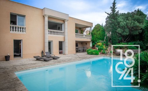House in Coste Chaude-Mauveou, La Seyne-sur-Mer, France 1