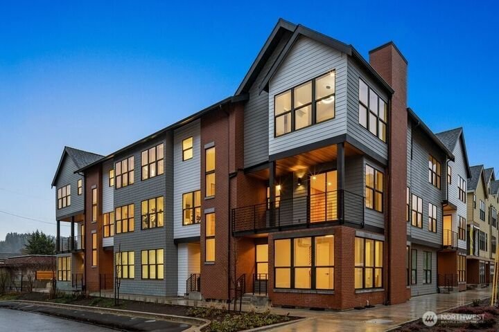 Townhouse in Issaquah, Washington, United States 1 - 18620072