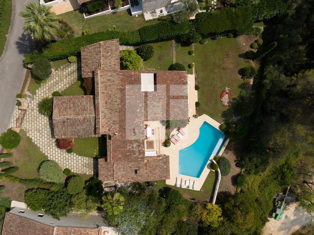 Villa in Mougins, Provence-Alpes-Côte d'Azur, France 2 - 18616221