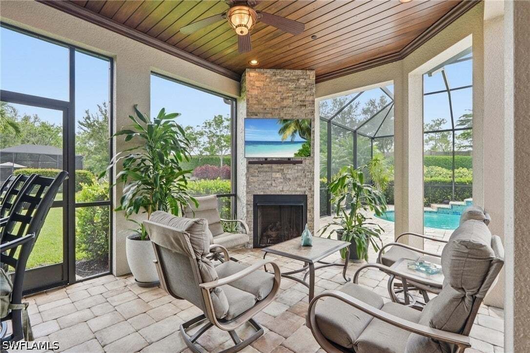 House in Estero, Florida, United States 4 - 18616985