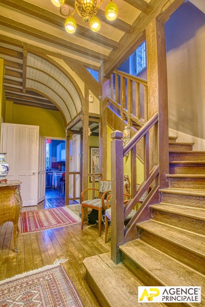 House in Domaine National du Château, Versailles, France 5 - 18622109