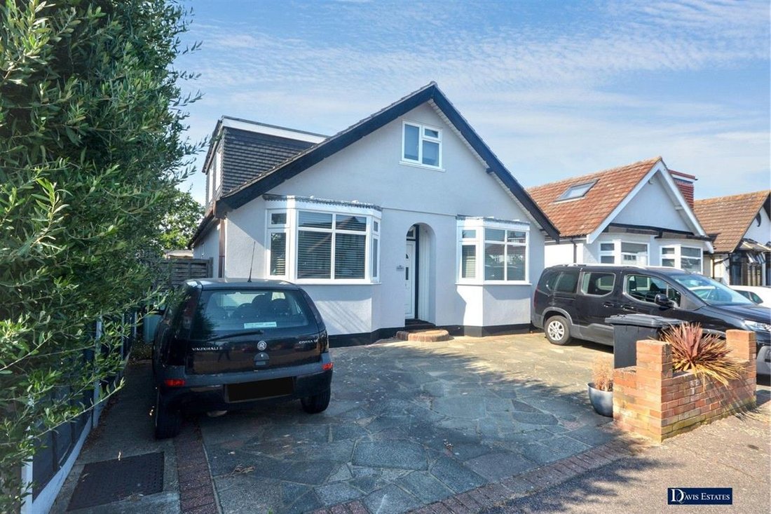 House in Ardleigh Green, Romford, England 1 - 18620170