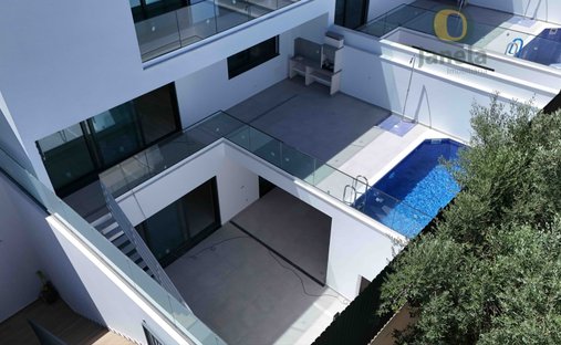 Haus in Montenegro, Algarve, Portugal 1