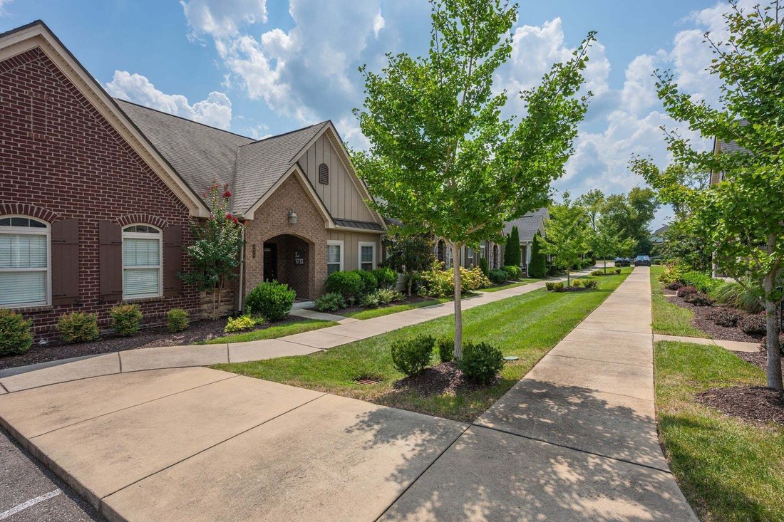 Townhouse in Franklin, Tennessee, United States 2 - 18620214
