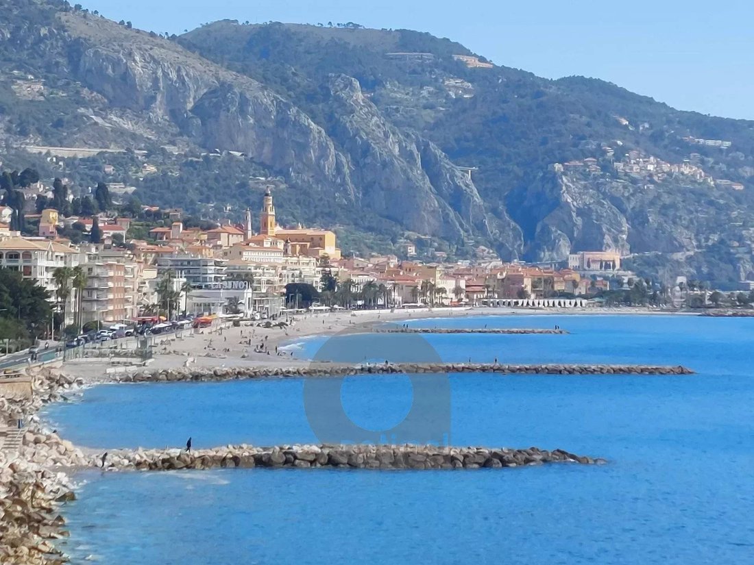 Apartment in Menton, Provence-Alpes-Côte d'Azur, France 1 - 17449116