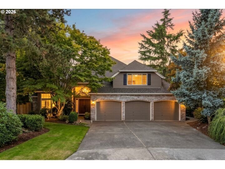 House in Lake Oswego, Oregon, United States 1 - 18620075