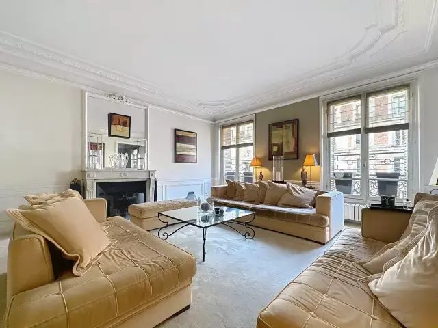 Wohnung in Saint Philippe du Roule, Paris 8e Arrondissement, Paris 4 - 16469713