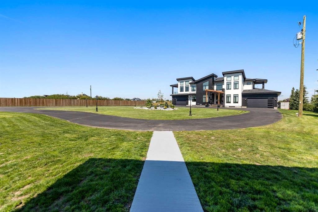 House in Chestermere, Alberta, Canada 3 - 18623771