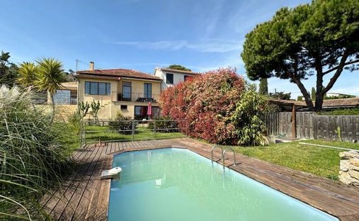 Villa à Brusquet-Retenaou-Devens, Vallauris, France 1