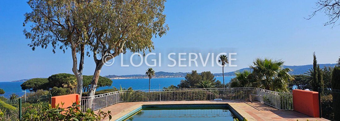House in Grimaud, Provence-Alpes-Côte d'Azur, France 1 - 18248449