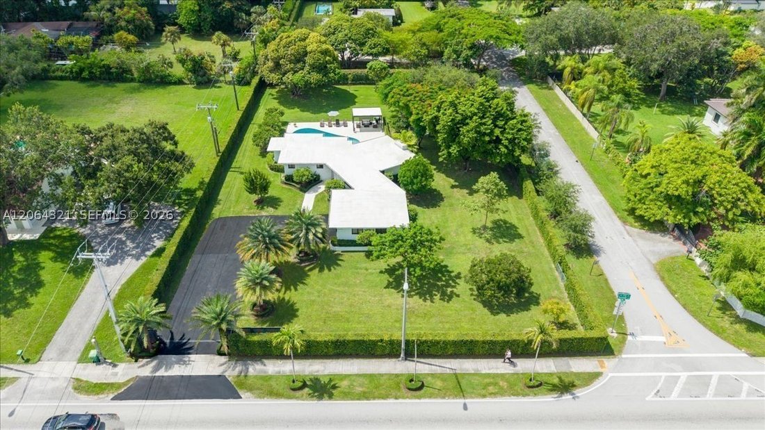 House in Miami, Florida, United States 3 - 18619649