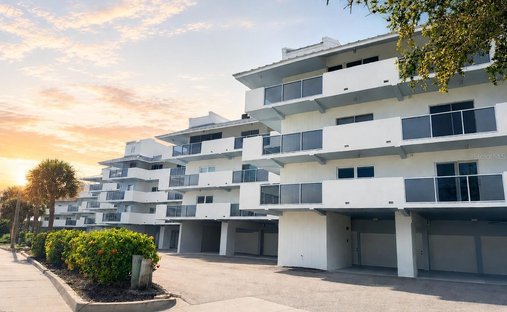 Condo in St. Petersburg, Florida, United States 1