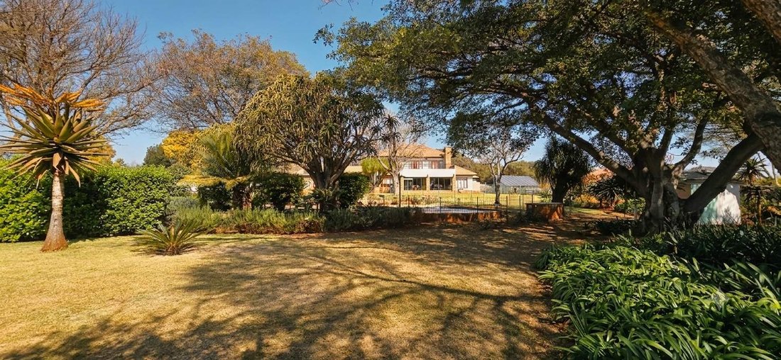 House in Equestria, Gauteng, South Africa 4 - 18620241