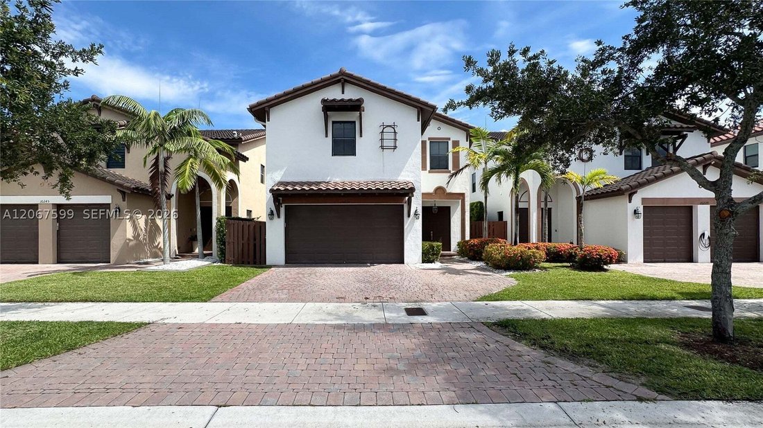 House in Doral, Florida, United States 1 - 18618560