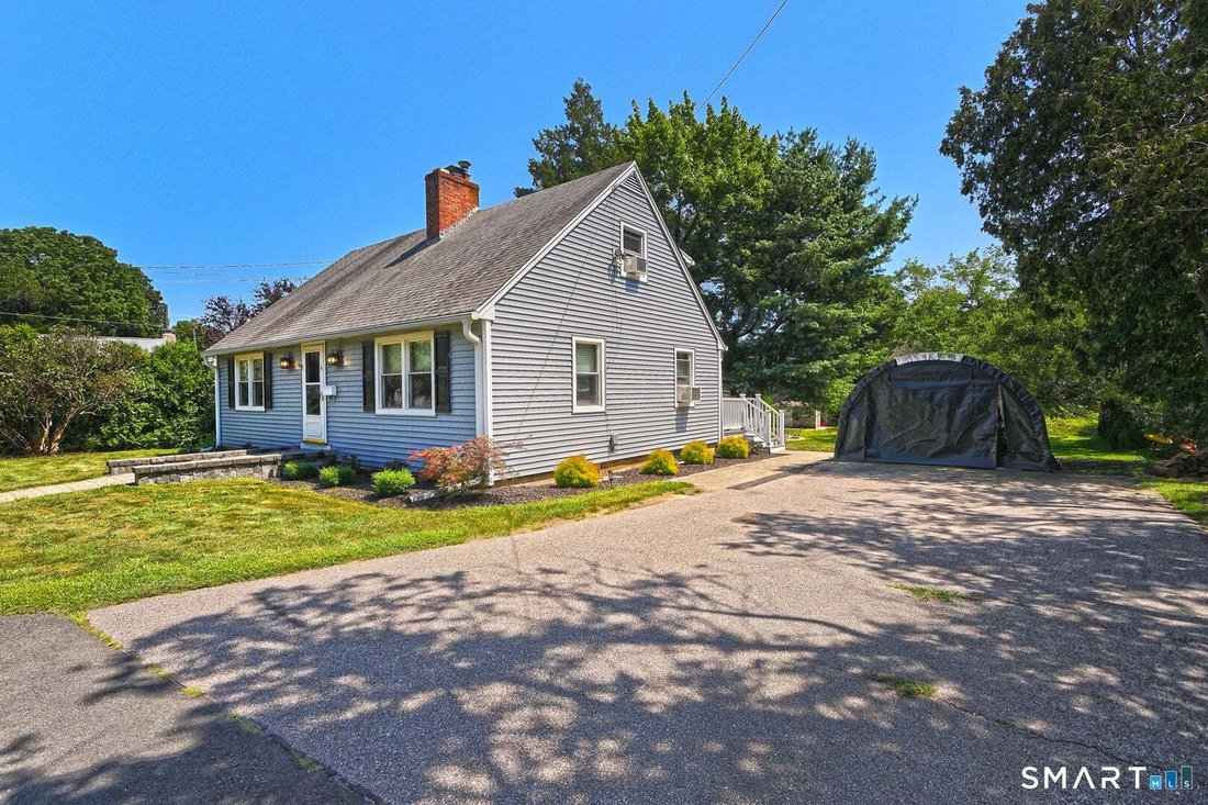 House in Clinton, Connecticut, United States 2 - 18617015
