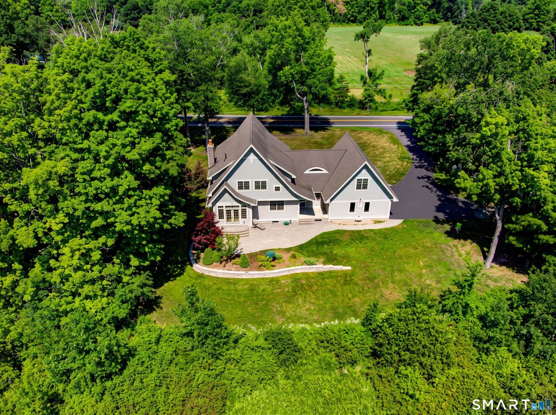 House in East Granby, Connecticut, United States 3 - 18622257