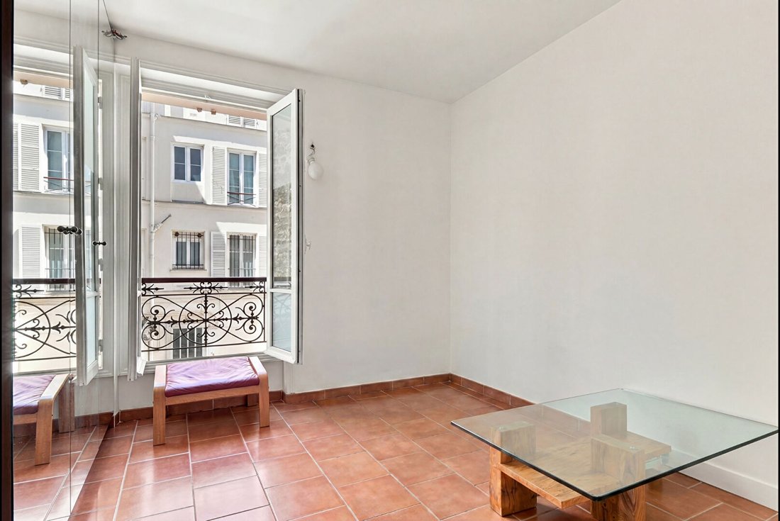 Apartment in Violet Commerce, Paris 15e Arrondissement, Paris 4 - 18617963