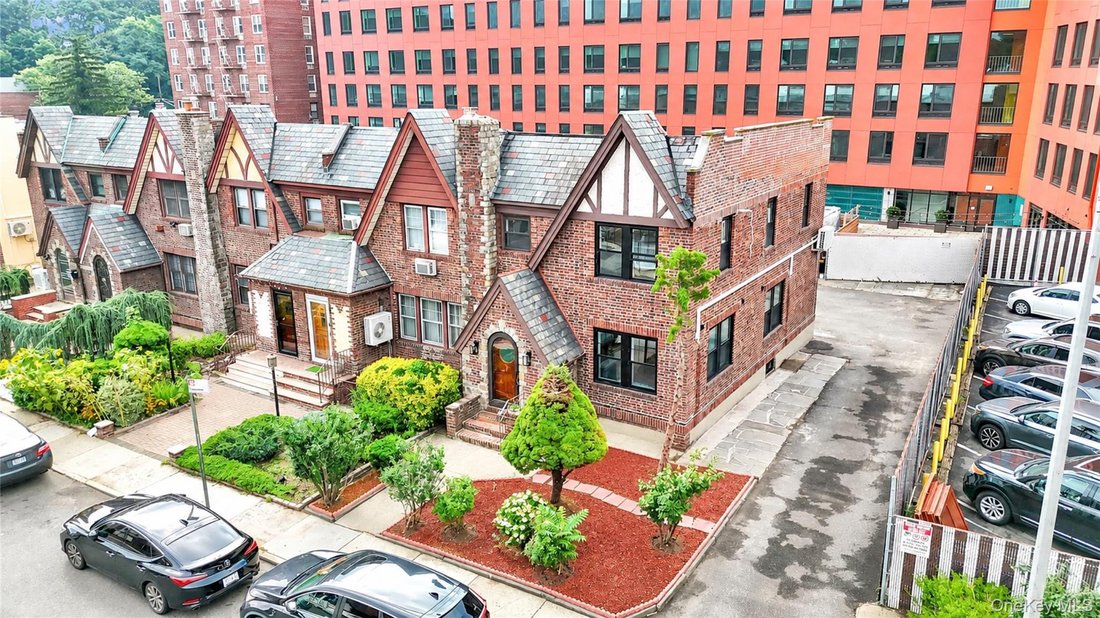 House in New York, New York, United States 3 - 18612299