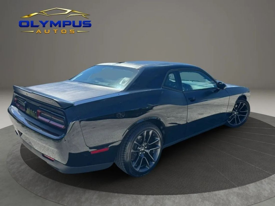 Coupe in Miami Gardens, FL, United States 5 - 18619230