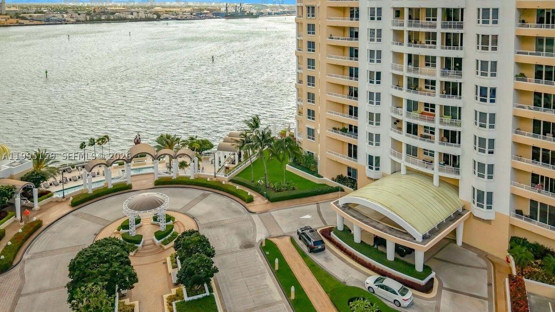 Condo in Miami, Florida, United States 5 - 17568468