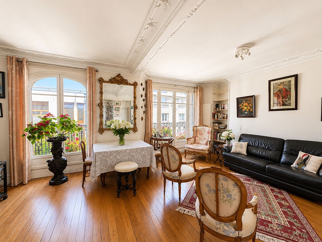 Apartment in Violet Commerce, Paris 15e Arrondissement, Paris 1 - 18617971
