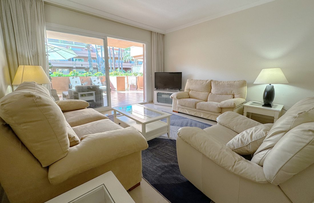 Apartment in Puerto Banus, Marbella, Spain 2 - 15338605