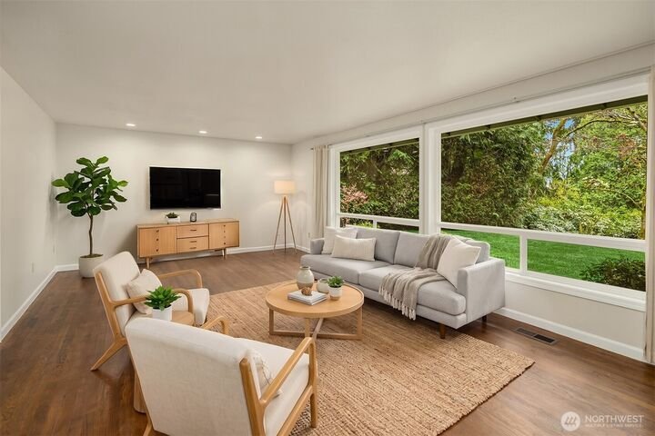 House in Bellevue, Washington, United States 5 - 18620065