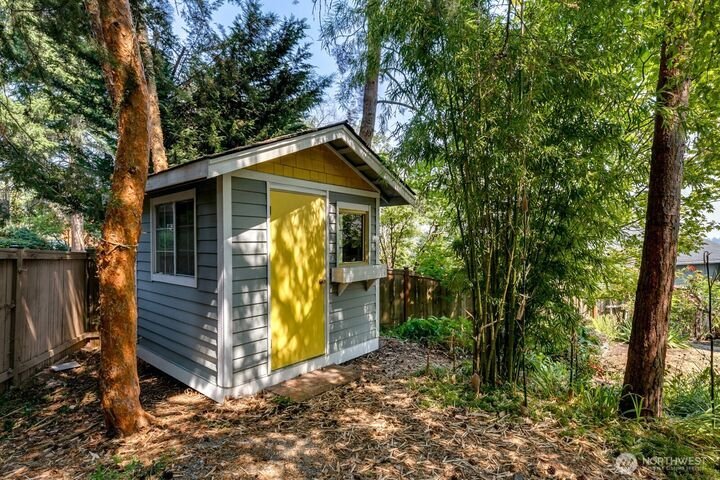 House in Lake Forest Park, Washington, United States 5 - 18620078