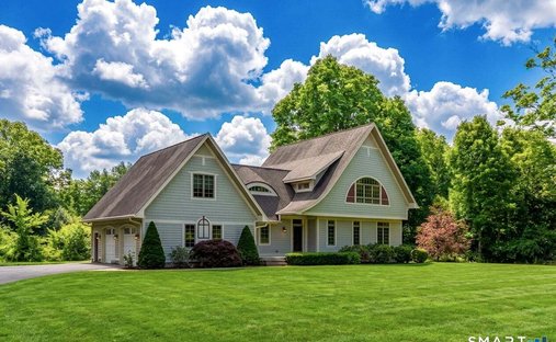 House in East Granby, Connecticut, United States 1