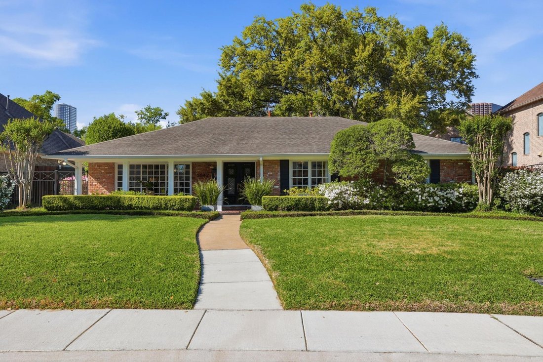 House in Houston, Texas, United States 1 - 18621343