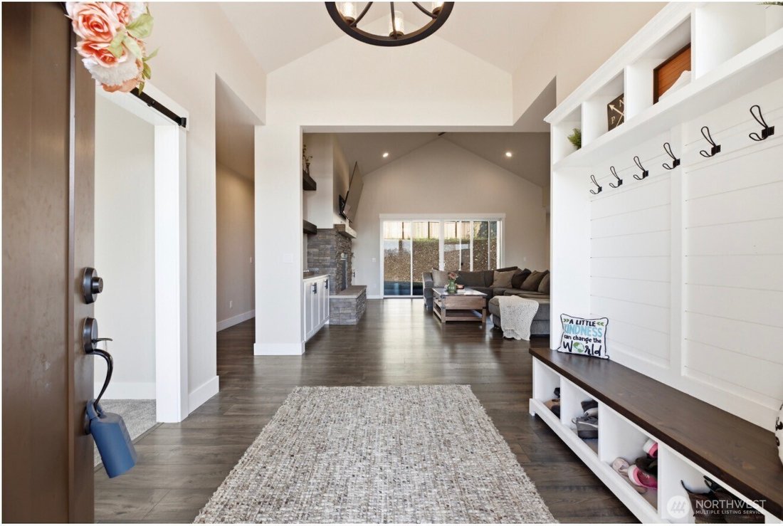 House in Graham, Washington, United States 4 - 17297695