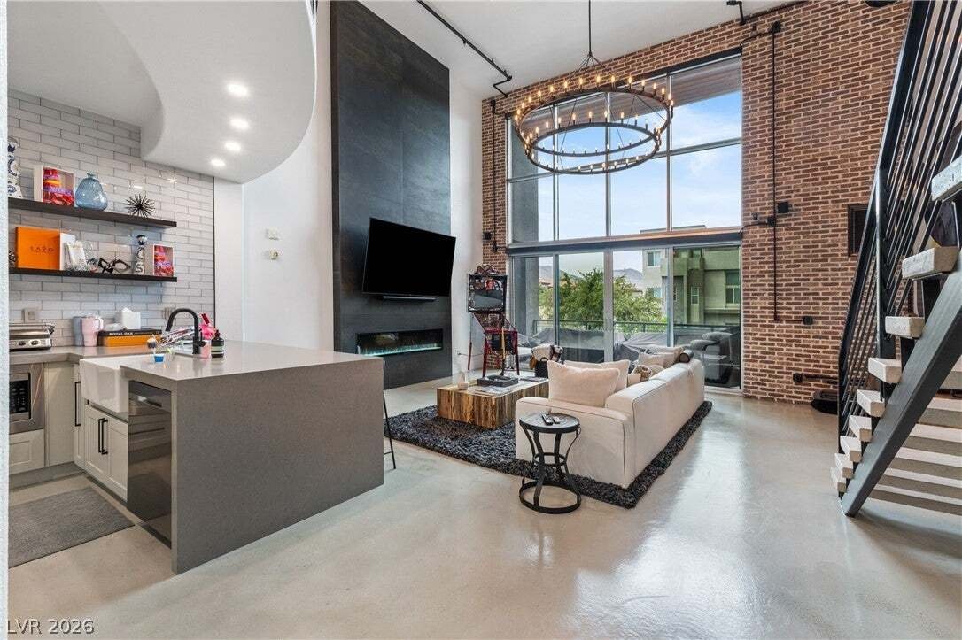 Condo in Las Vegas, Nevada, United States 1 - 18618502