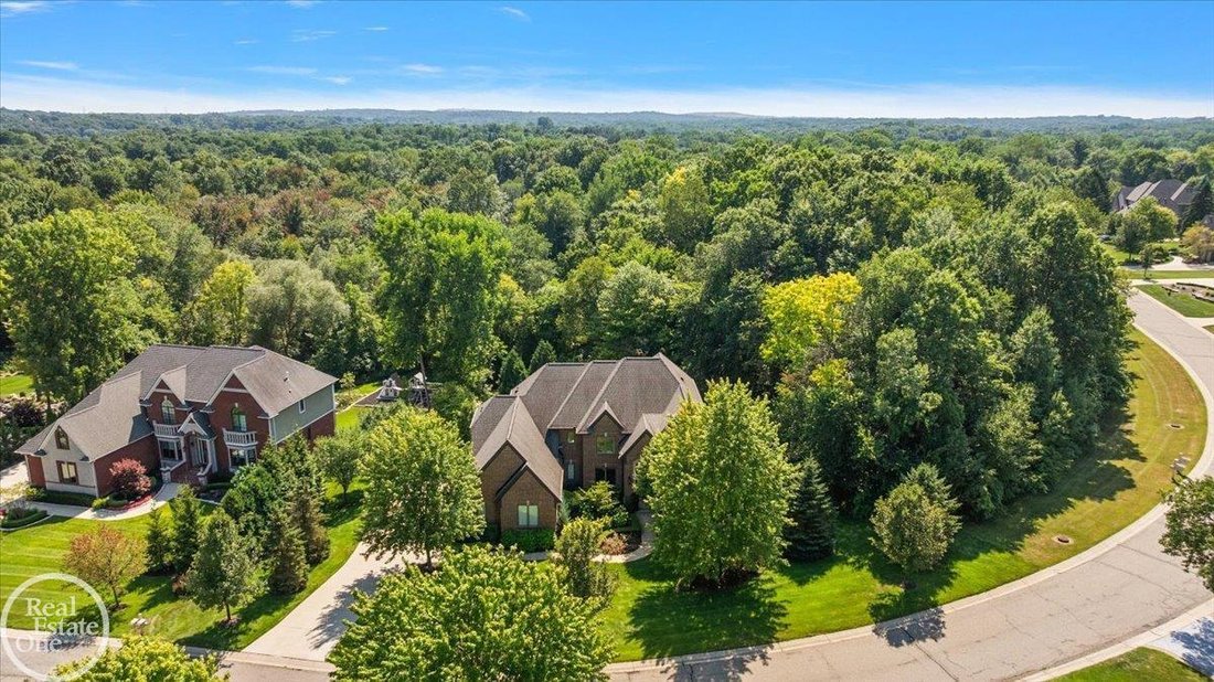 House in Oakland charter Township, Michigan, United States 5 - 18619587