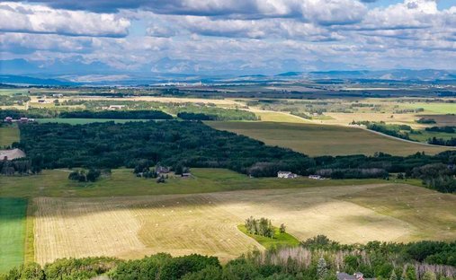 Land in Cochrane, Alberta, Canada 1