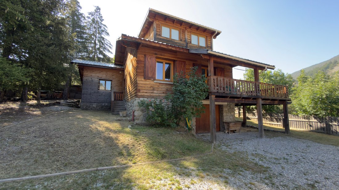Chalet in Allos, Provence-Alpes-Côte d'Azur, France 1 - 18327740