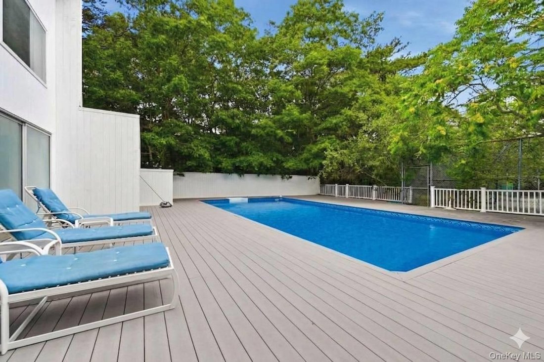 House in Quogue, New York, United States 5 - 18618570