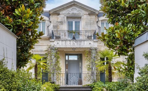 House in Hôtel de Ville-Quinconce-Saint Seurin-Fondaudège, Bordeaux, France 1