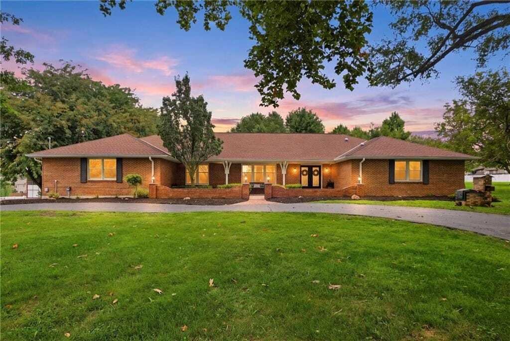 House in Kansas City, Kansas, United States 1 - 18619767