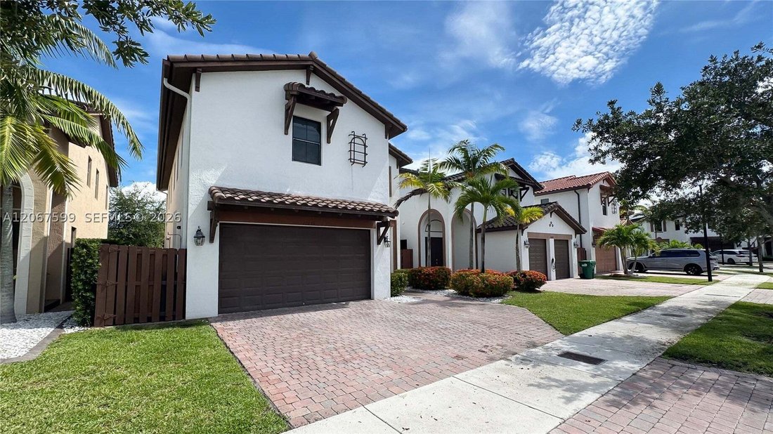 House in Doral, Florida, United States 3 - 18618560
