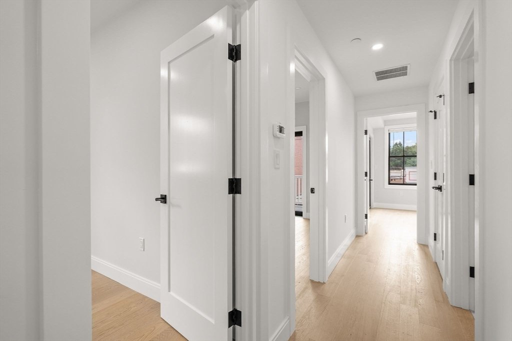 Condo in Boston, Massachusetts, United States 5 - 18621033