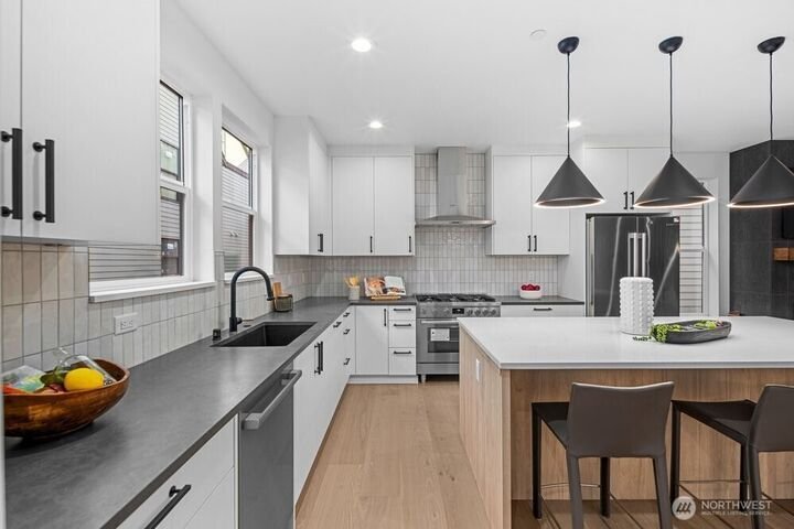 Townhouse in Issaquah, Washington, United States 3 - 18620072