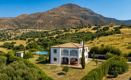 Villa en Estepona, Andalucía, España 1