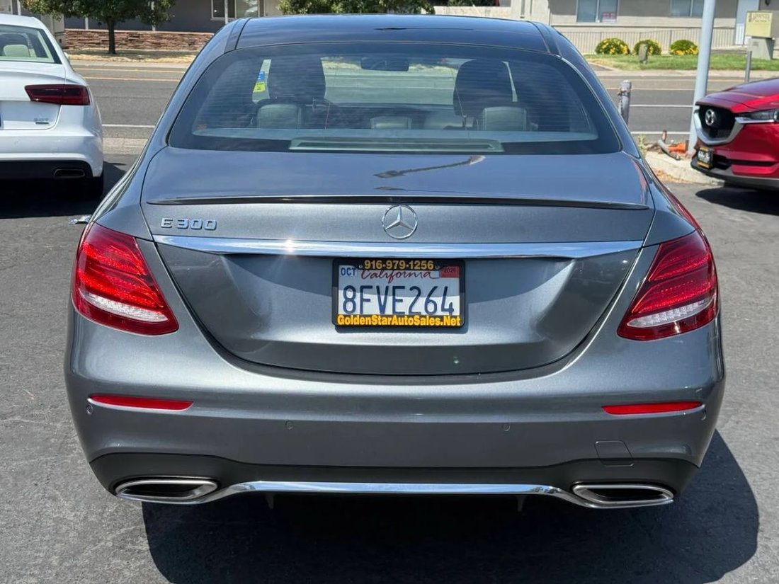 Sedan in Sacramento, CA, United States 5 - 18621656
