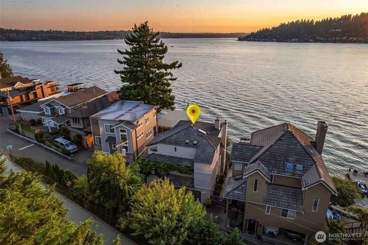 House in Newcastle, Washington, United States 1 - 18620032