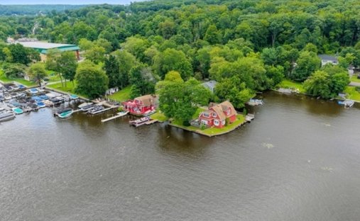 House in Jefferson, New Jersey, United States 1
