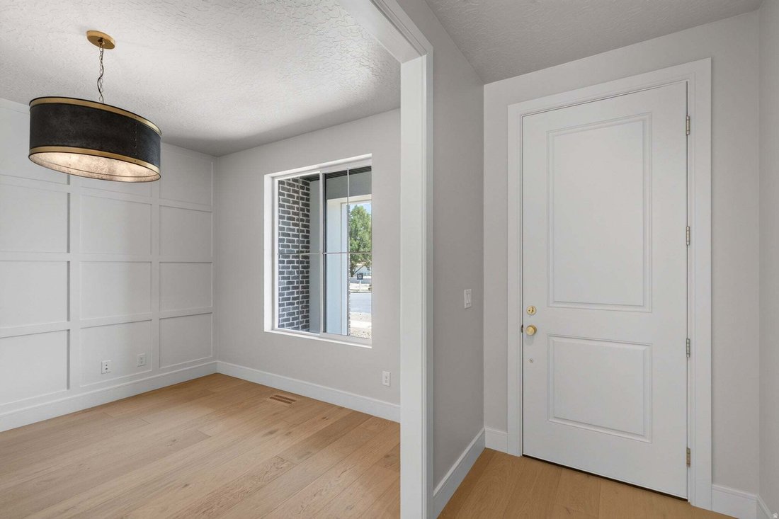 House in Orem, Utah, United States 5 - 18493112