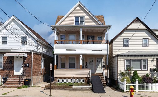 Apartment in Clifton, New Jersey, United States 1