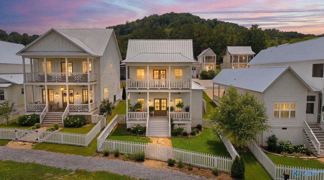 House in Guntersville, Alabama, United States 1 - 18618467